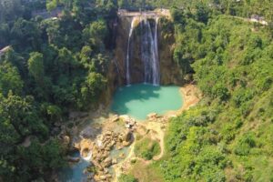 Air Terjun Nglirip Tuban